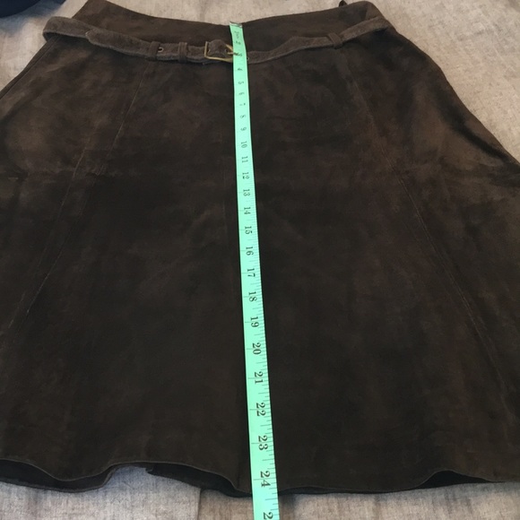 Tristan & Iseut Leather Skirt, Size 4 - Picture 3 of 5